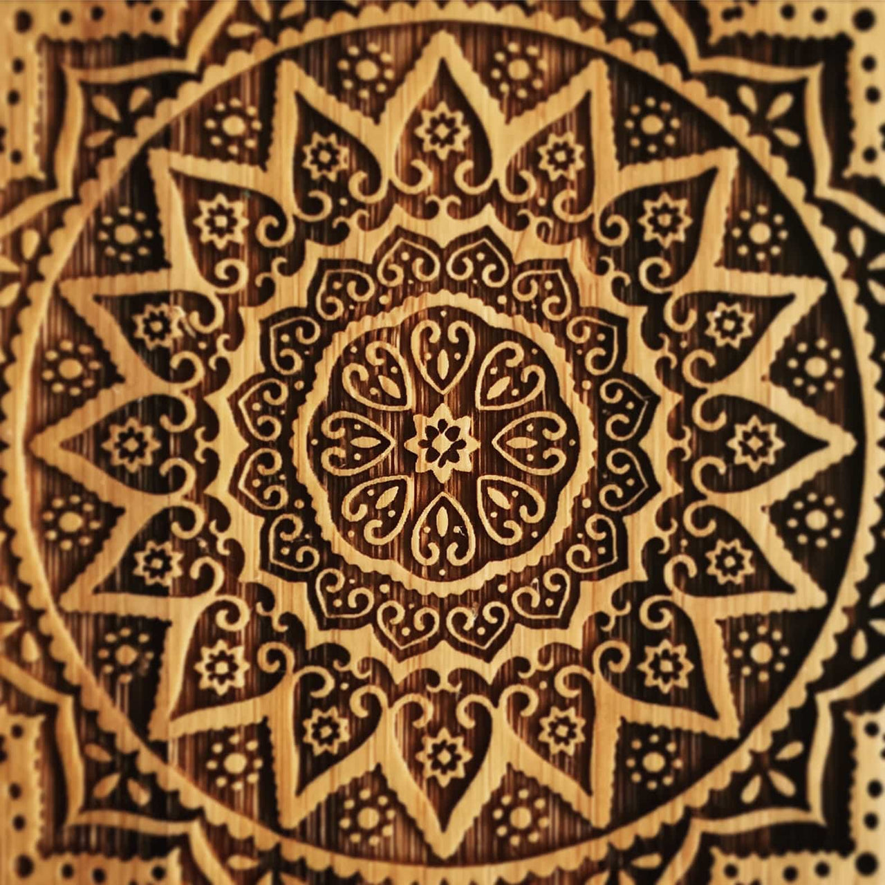 MANDALA iPhone Air Backcase